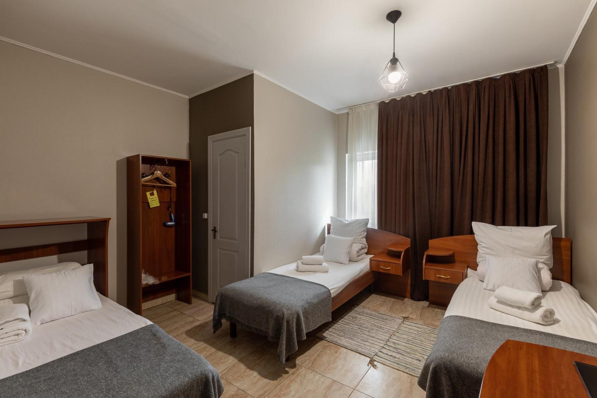 Duet Plus Motel Voytovtsy Buitenkant foto